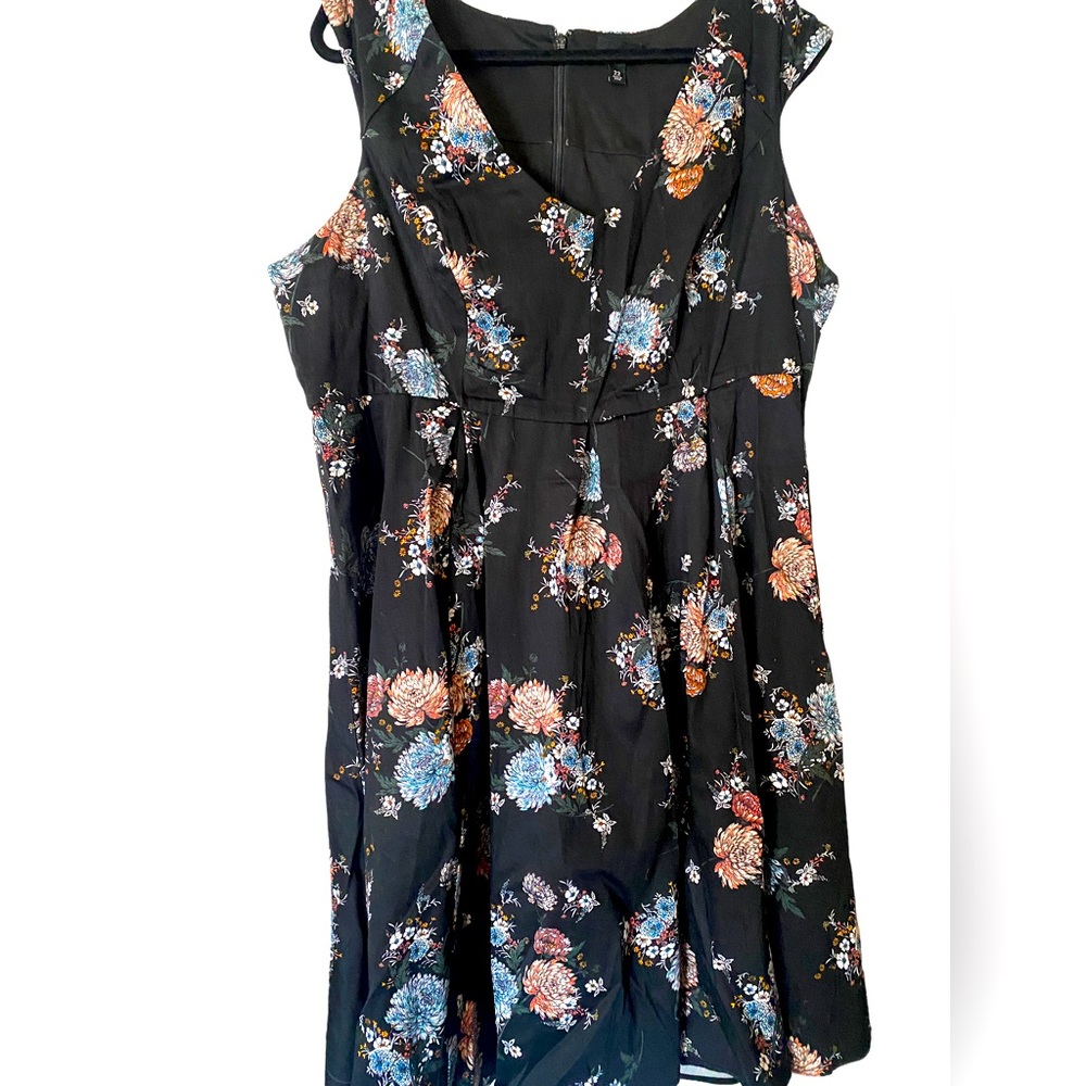 Black Floral Print Torrid Fit and Flare Casual Dress EUC size 22